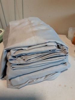 Queen size 4 piece sheet set, grey color