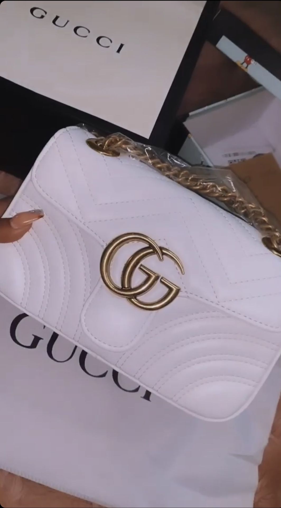 Gucci white Marmont matelassè bag