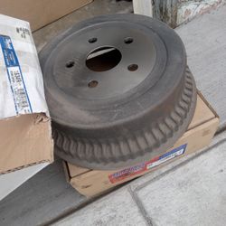 Cuguar Rear Drums An Pads 67 -70