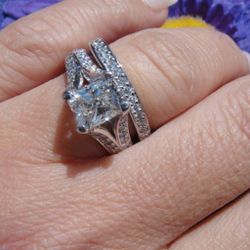 A JAFFE Platinum Engagement Ring And Diamond Band  1.50/i Vs2 GIA Center 
