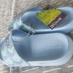 Dysney sandals stich