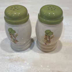 Holly Hobbie Salt & Pepper Shakers