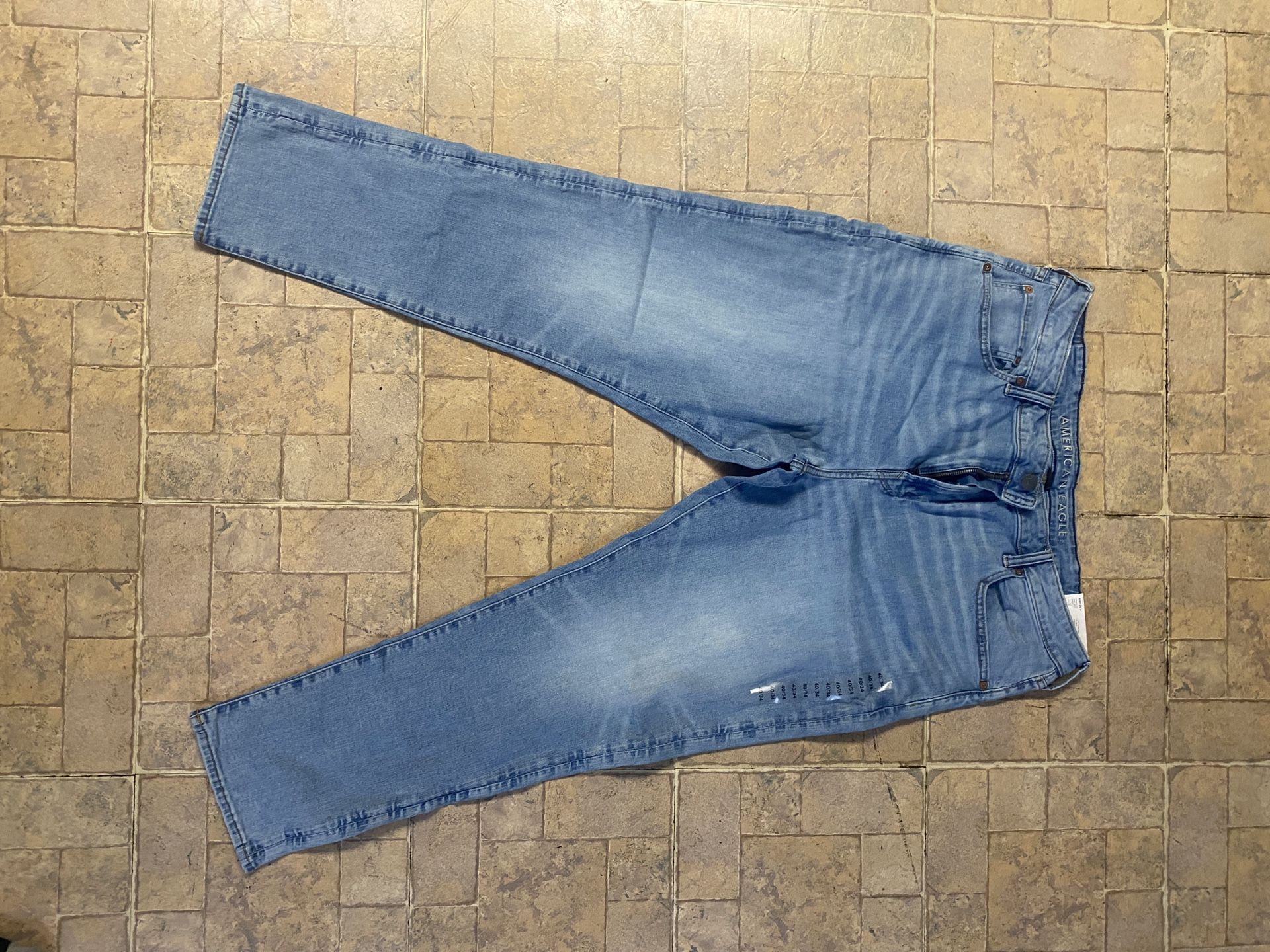 American Eagle Athletic Fit Jeans 