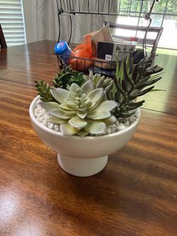 Fake flower cup
