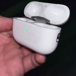 AirPods Pro Wireless Charging Case W/ Magsafe (Type C) 