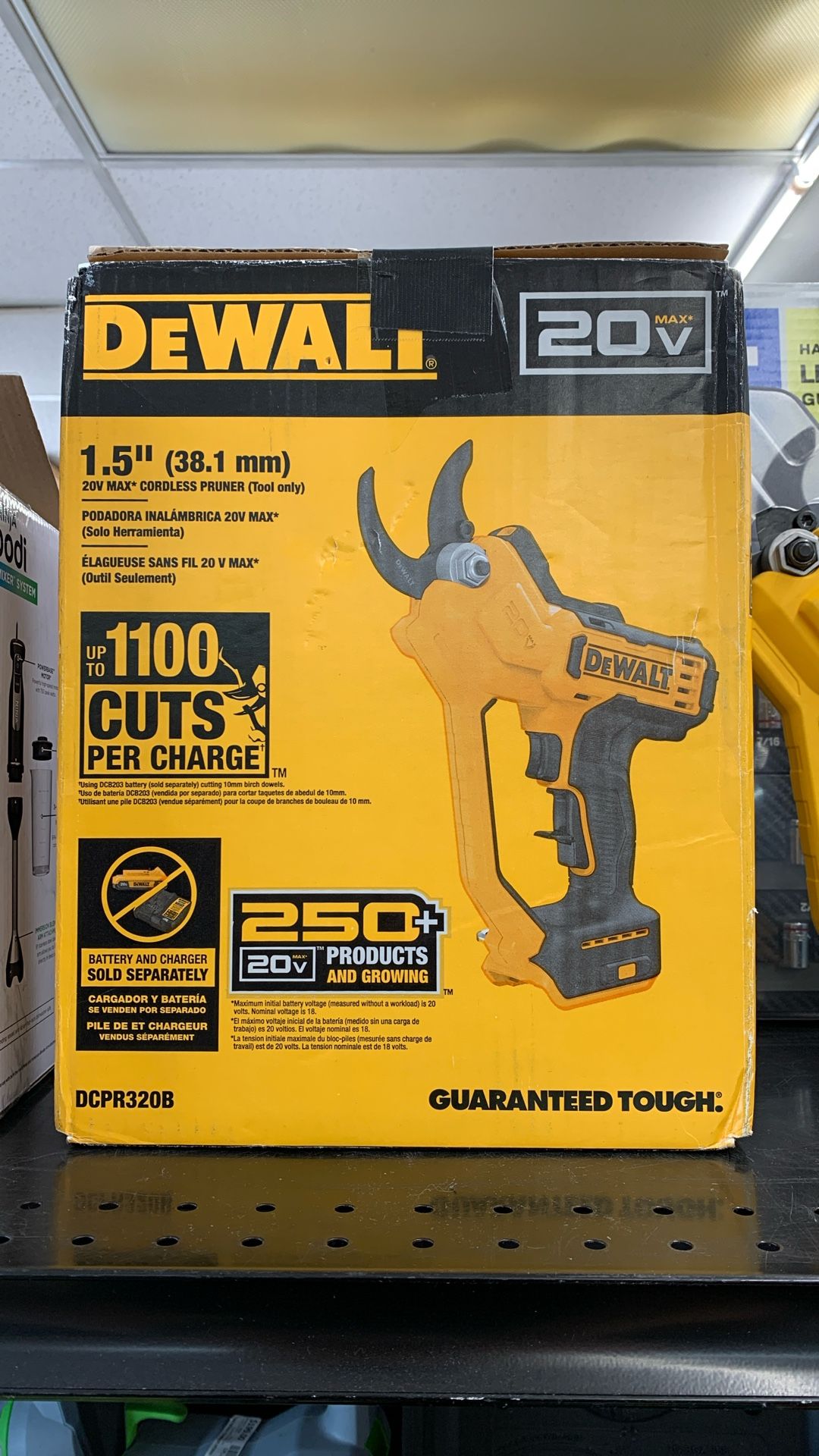 Dewalt 20v Cordless Loppers No Battery Tool Only