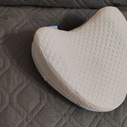 leg and knee support pillow/almohada de apoyo para pierna y rodillas