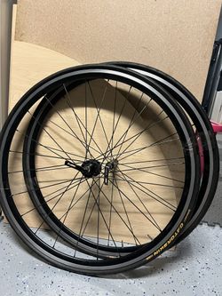 HED Adrennes plus clinchers rim breaks circa 2017 comes with Gatorskin 700x25c 25mm PolyX Breaker
