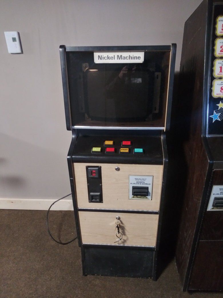 Draw Poker Arcade Machine And A Nickel Slot Arcade Machine for Sale in ...