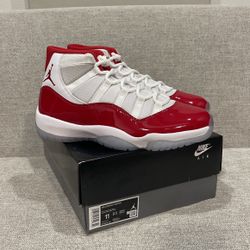 Air Jordan 11 Cherry
