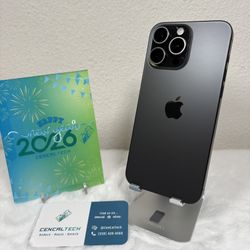 iPhone 15 Pro Max 256gb Unlocked 87% 🔋 Health in Very Good 7/10 Condition 