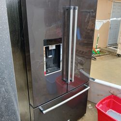 Kitchen Aid 3 French Door Refrigerator 