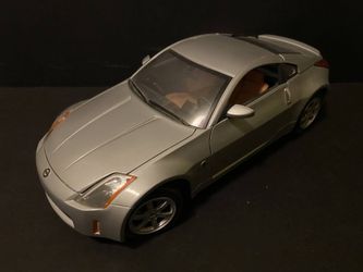 1/18 Diecast Nissan 350Z Spider