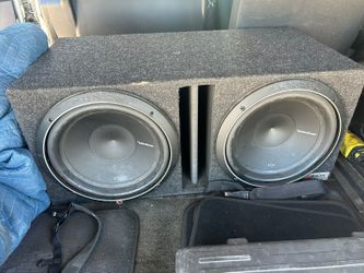 Rockford Fosgate Punch P2 Dual Subwoofer Box