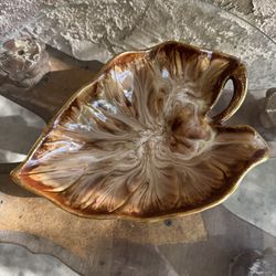 Vintage Cal Style Dish Plate