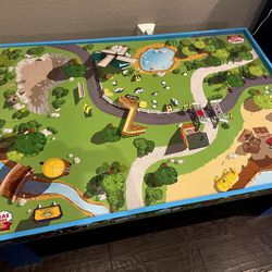 Thomas & Friends Train Table with 9 Trains, Tracks and Storage