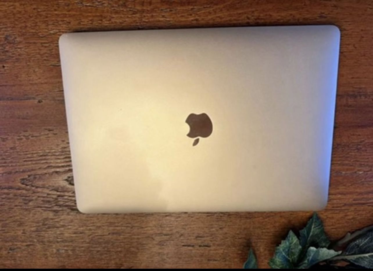 MacBook Air 2021