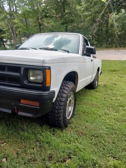 1993 Chevy S10 Tahoe 4x4 4.3tbi "vin Z"– Shortbed -ZERO check engine codes