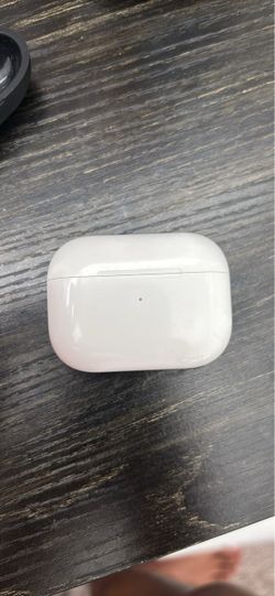 Apple AirPods Pro 1st Gen Case with MagSafe Charging (CASE ONLY)