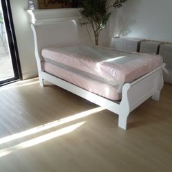 Twin Bed Frame 