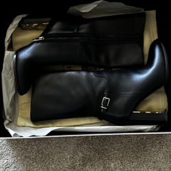 Burberry Boots Size 38
