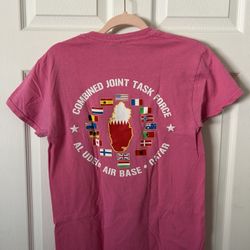LIKE NEW - Qatar Air Base - Pink Female Shirt - Small