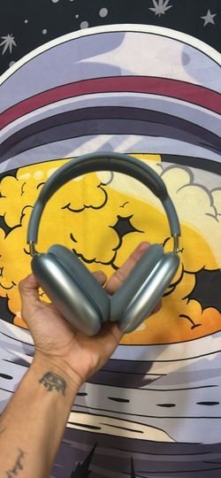 AirPod Max Pros