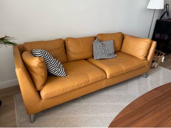 Stockholm / IKEA / full aniline leather sofa - with 2 decoration pillows - GREAT for AIR BNB