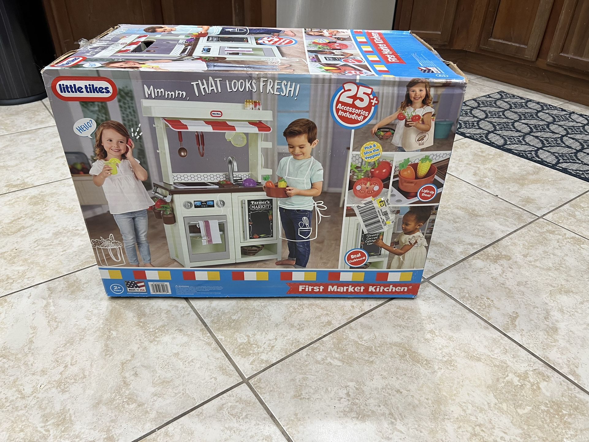 Little Tikes First Market Kitchen