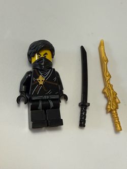 LEGO Ninjago Cole Minifigure with Weapons