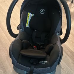 Maxi Cosi Micro XP Car Seat