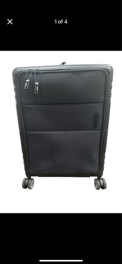American Tourister Apex DLX Spinner, Carry-On 20-Inch, black color