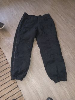 XXL Snowboarding Pants With Zippers All The Way Down The Legs For Ventilation Made By Black Bear Great Condition