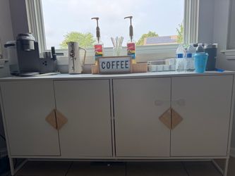 Coffee bar / buffet cabinets storage