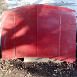95-98 GMC or Chevy Truck Hood