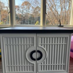 2 Side Tables / Cabinets 