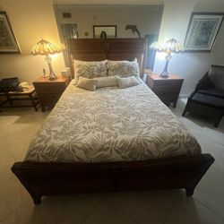 Queen Bedroom Set 