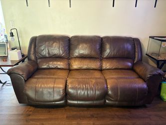 Leather Reclining Sofas