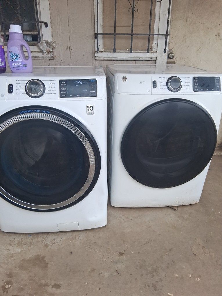Washer And Dryer Set