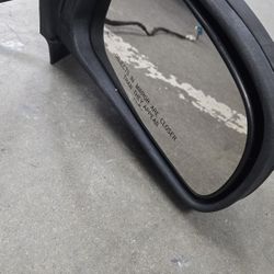 Chevy Trailblazer Mirror 