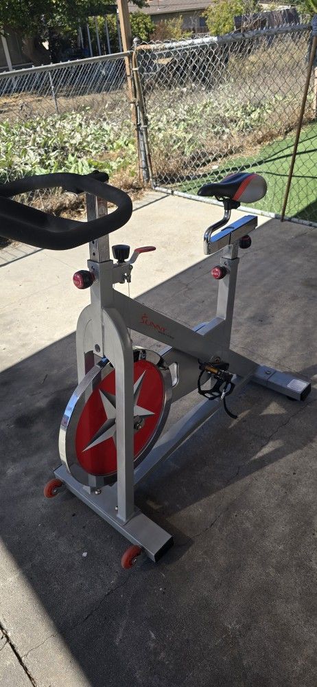 EXERCISE SUNNY BIKE