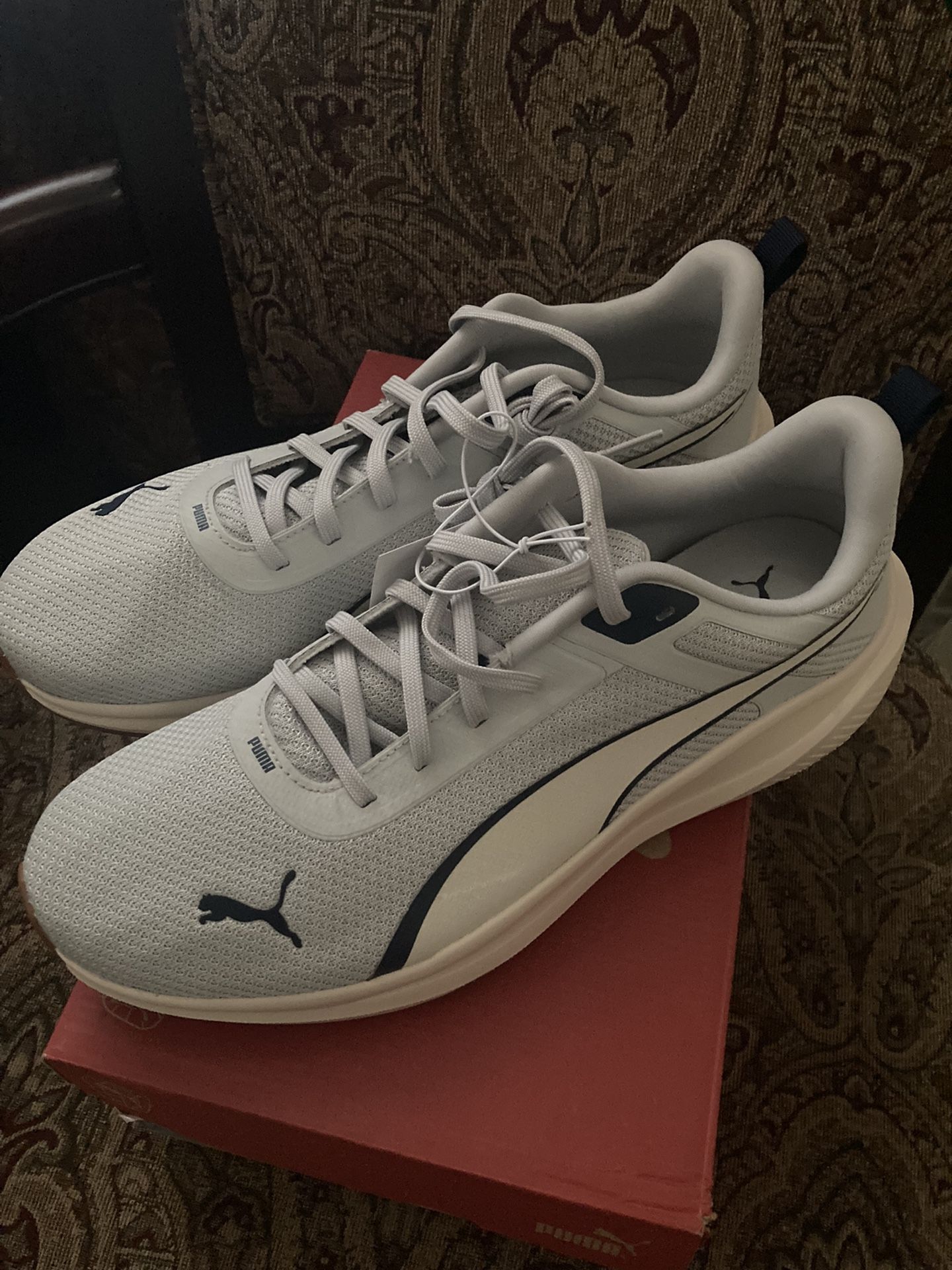 Men’s Puma Sneakers