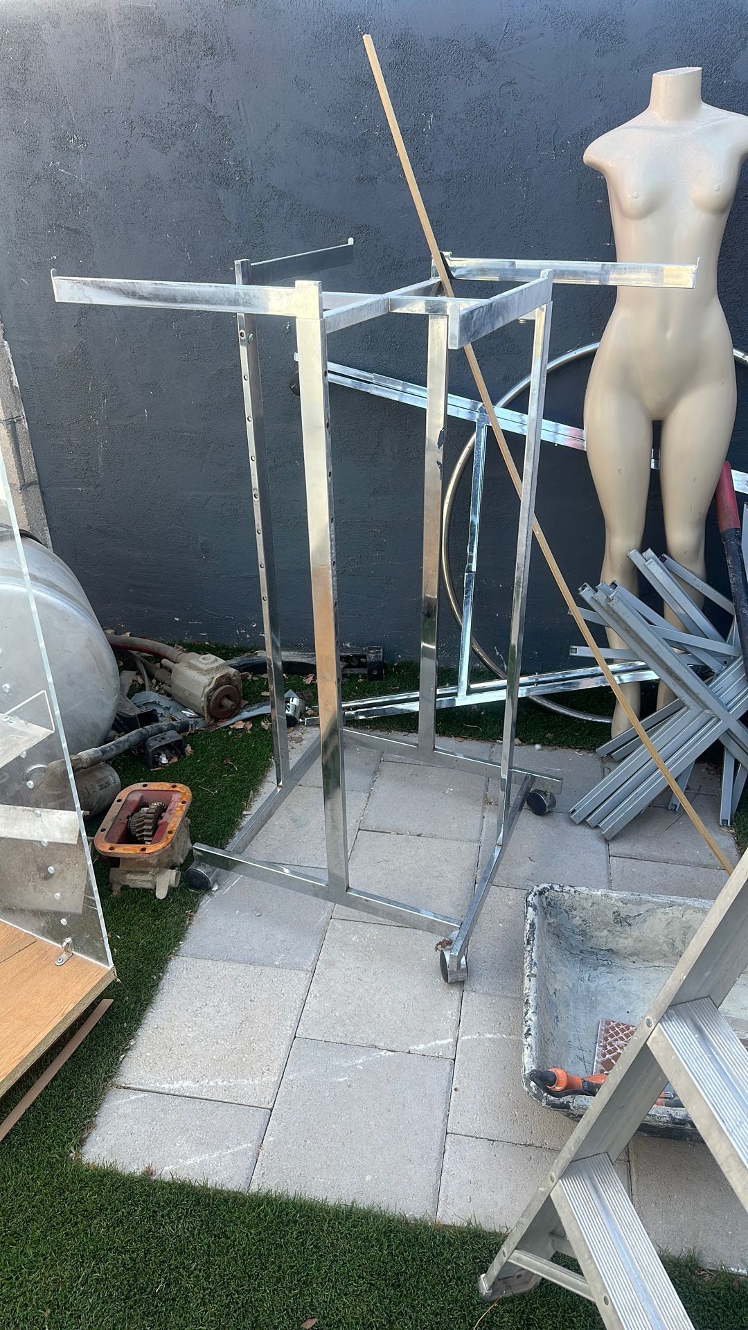 Clothes Rack