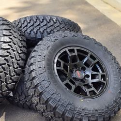 New 17" Toyota TRD Pro Style Wheels And 285/70r17 Off-road Tires 