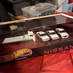 Hot wheel Nissan set
