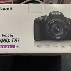 EOS Rebel T8i 