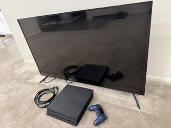 Sony PlayStation 4 And 50 Inch Insignia TV Bundle
