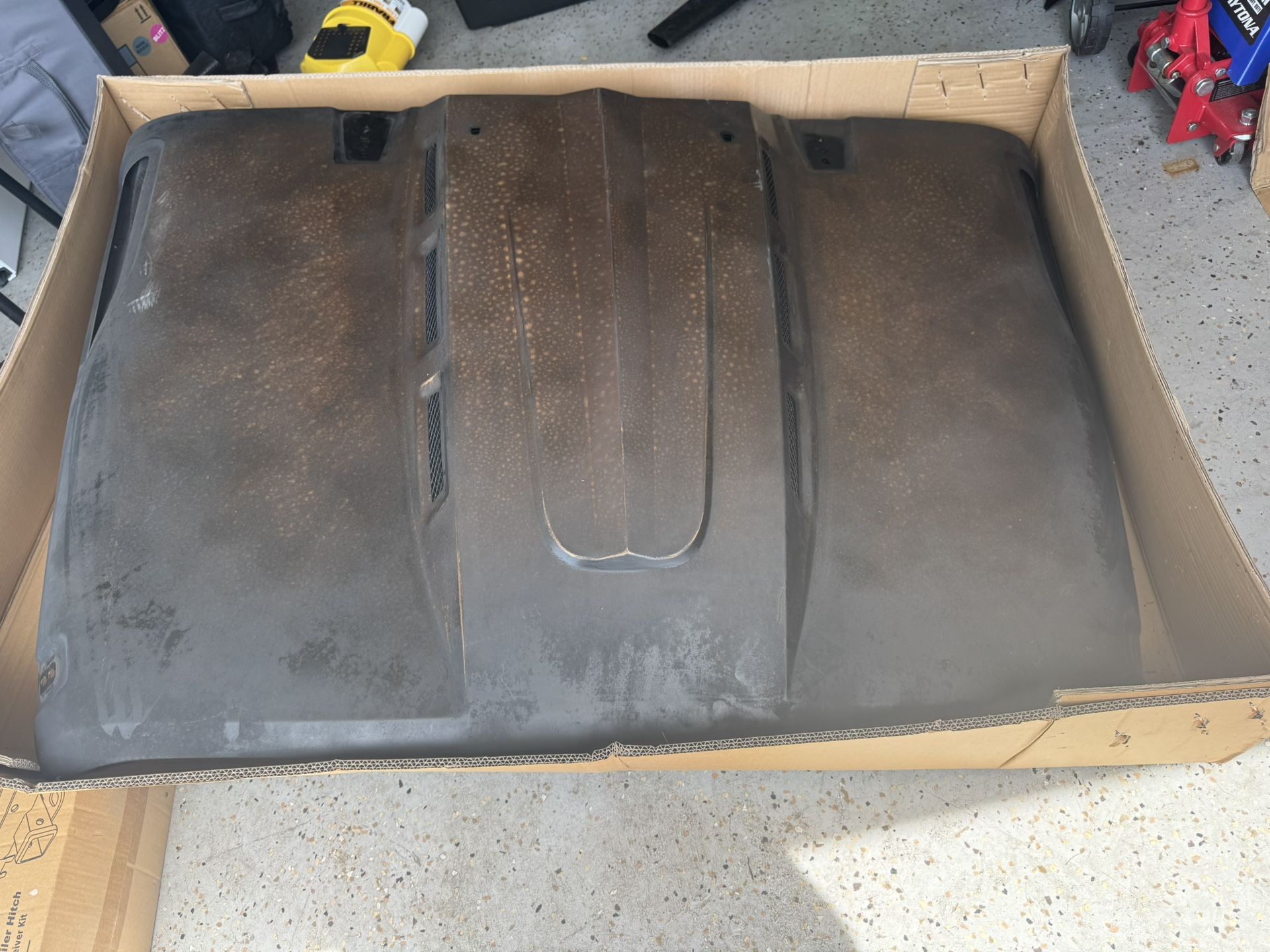 Jeep JK Vented Hood