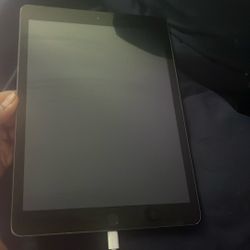 Apple IPad For Sale