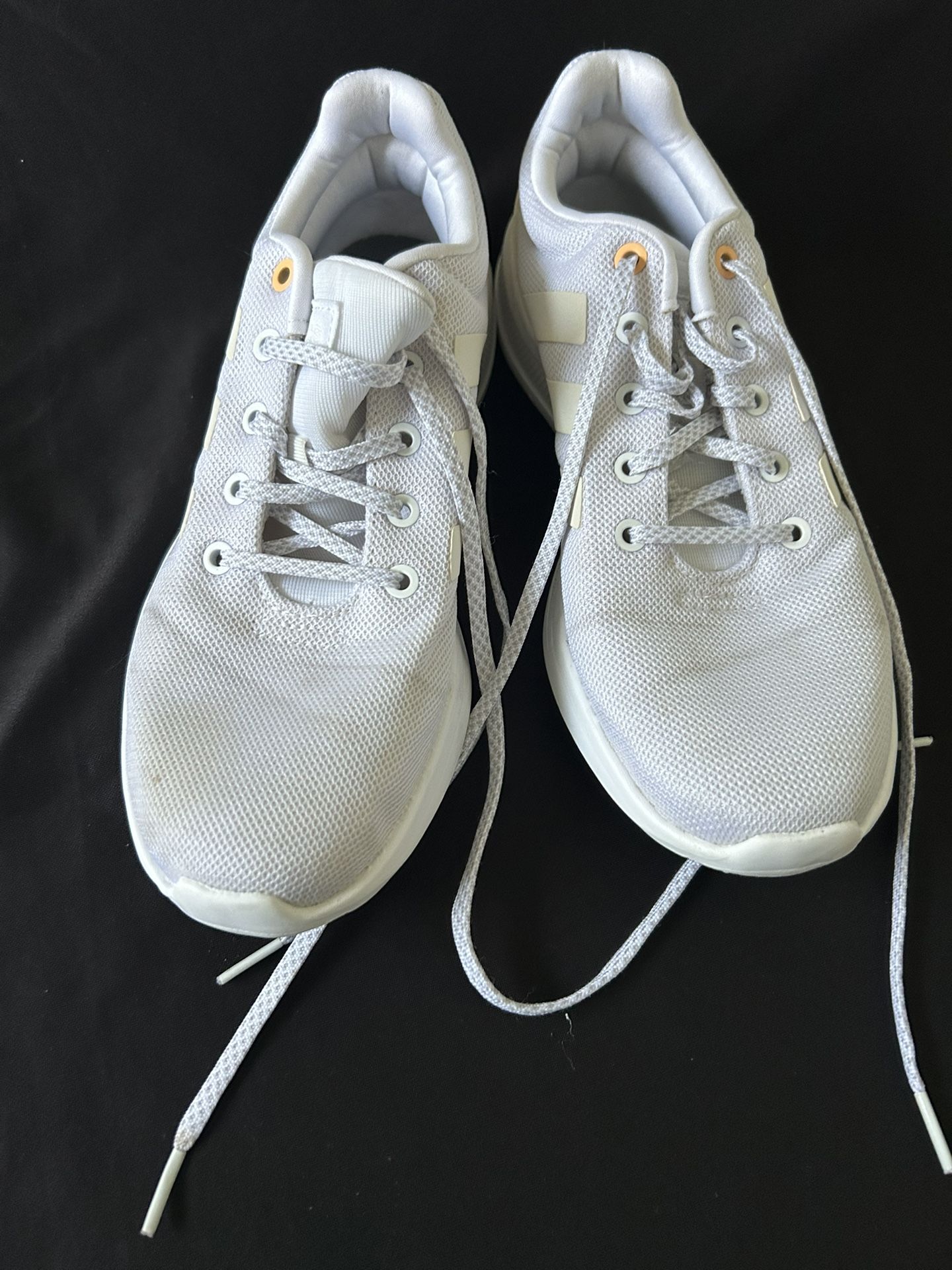 Women’s Addidas Shoes Size 8